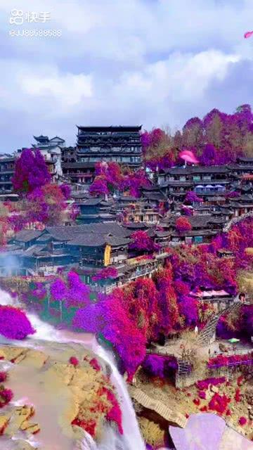 我后悔恶语伤害了我妈，我爱她又恨她，我该怎么办游戏画面